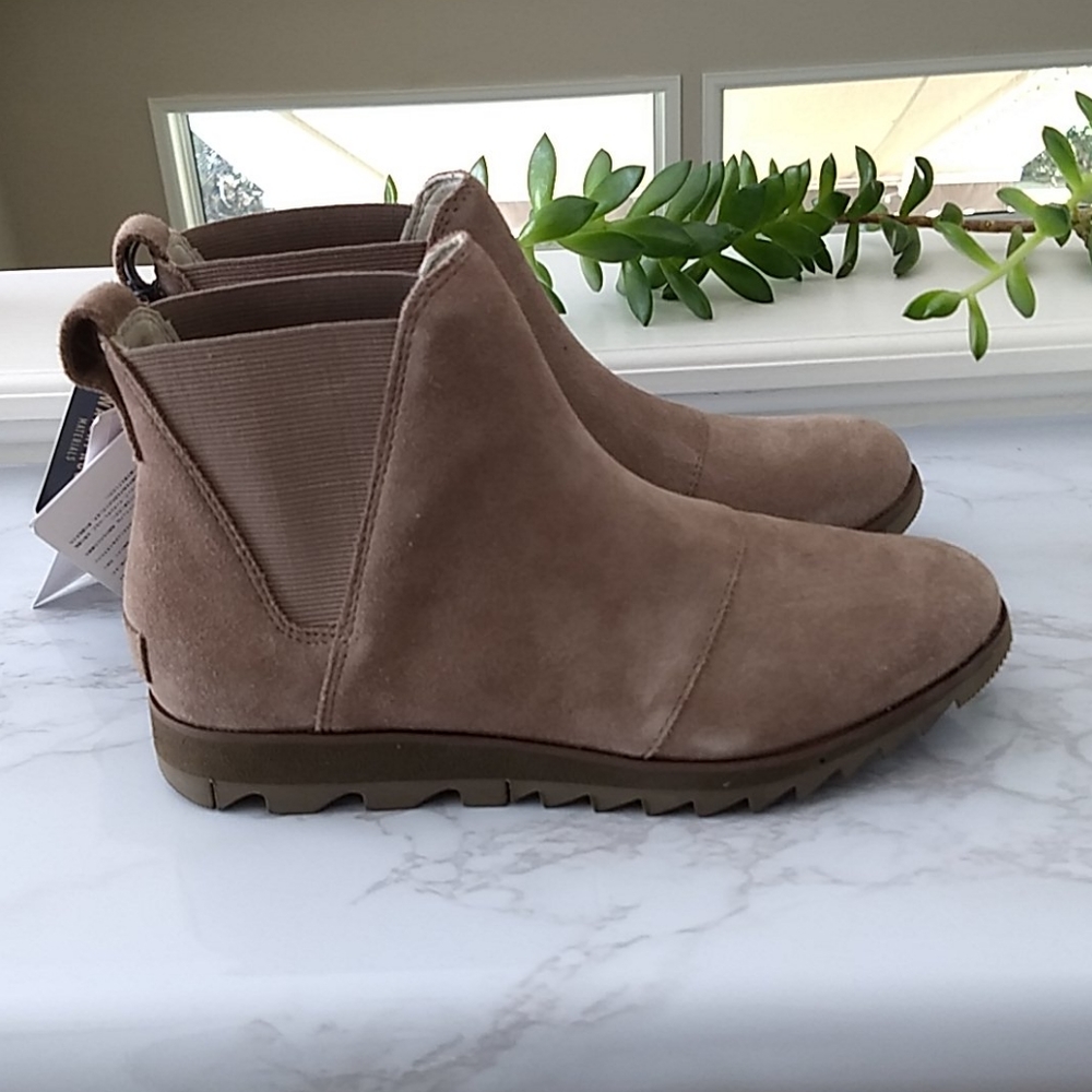 NEW Sorel Harlow Waterproof Chelsea Boot - Picture 7 of 12